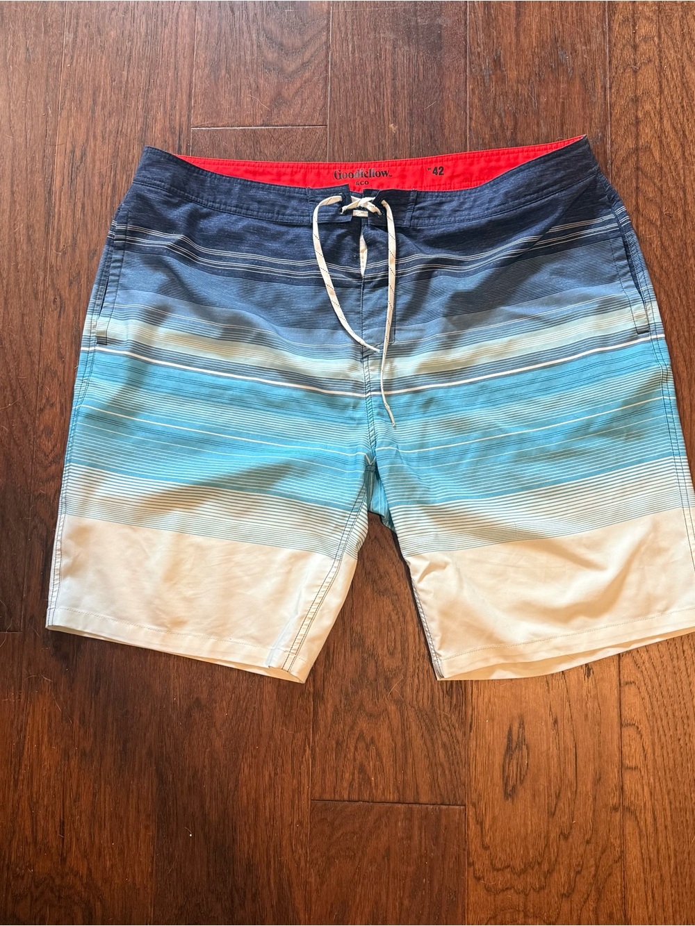 Goodfellow & Co Blue White Gradient Ombre Striped Swim Trunks - Mens Size 42